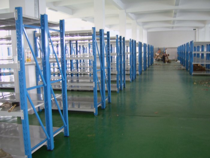 中型（xíng）貨架（jià）