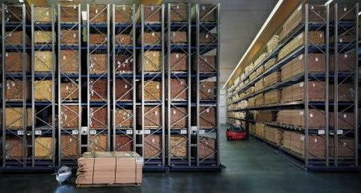 移動（dòng）式貨架